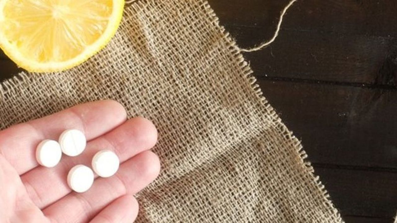 Ciltteki Mucizevi Değişim: Aspirin ve Limon Kürüyle Gençlik İksiri!