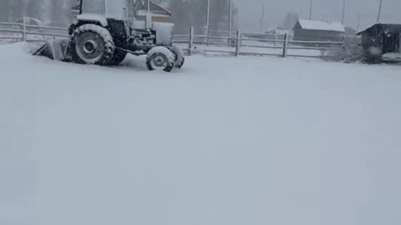 Dünyanın En Soğuk Bölgesinde Yaz Değil Kış Geldi Hava Eksi 6 Derece Lapa Lapa Kar Yağdı