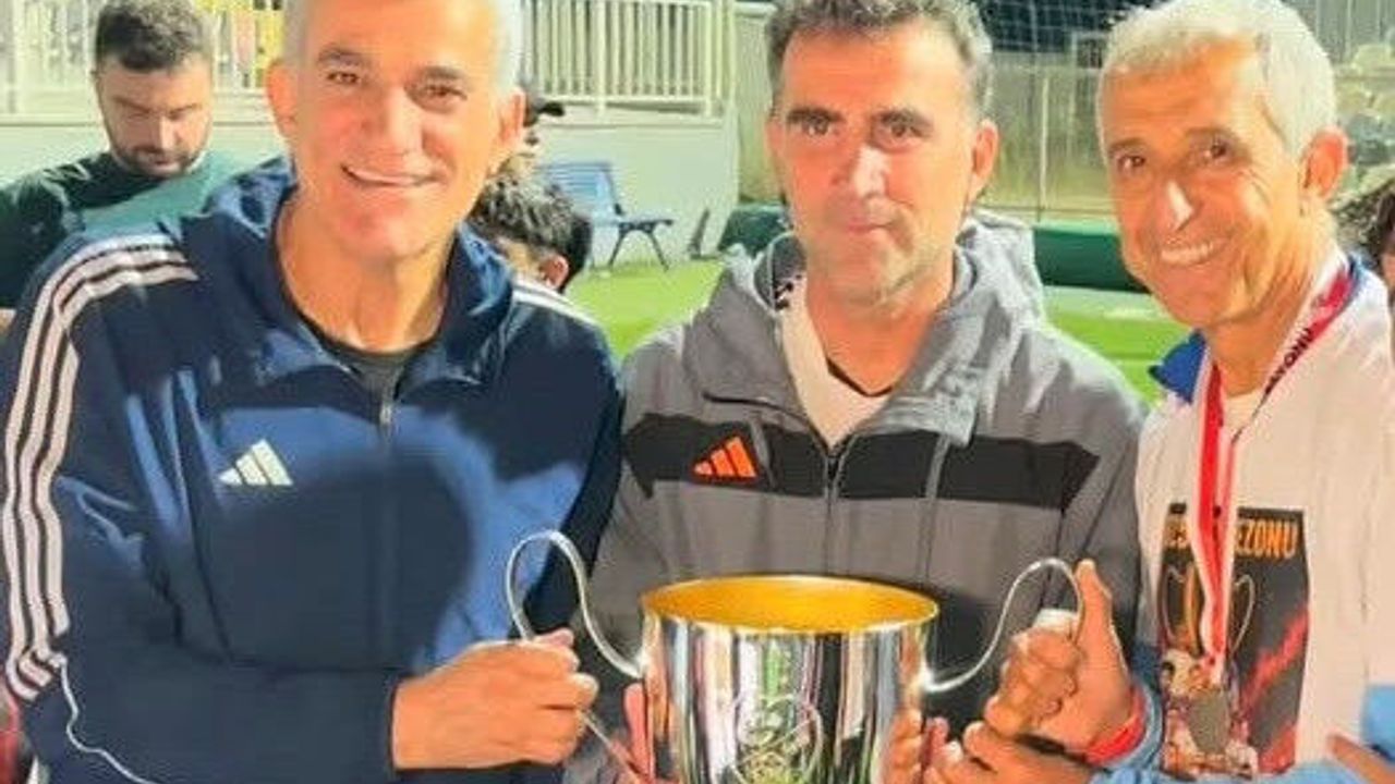 Tokat ve Sivaslı Hocalar Gölcükspor’u 3. Lige Taşıdı