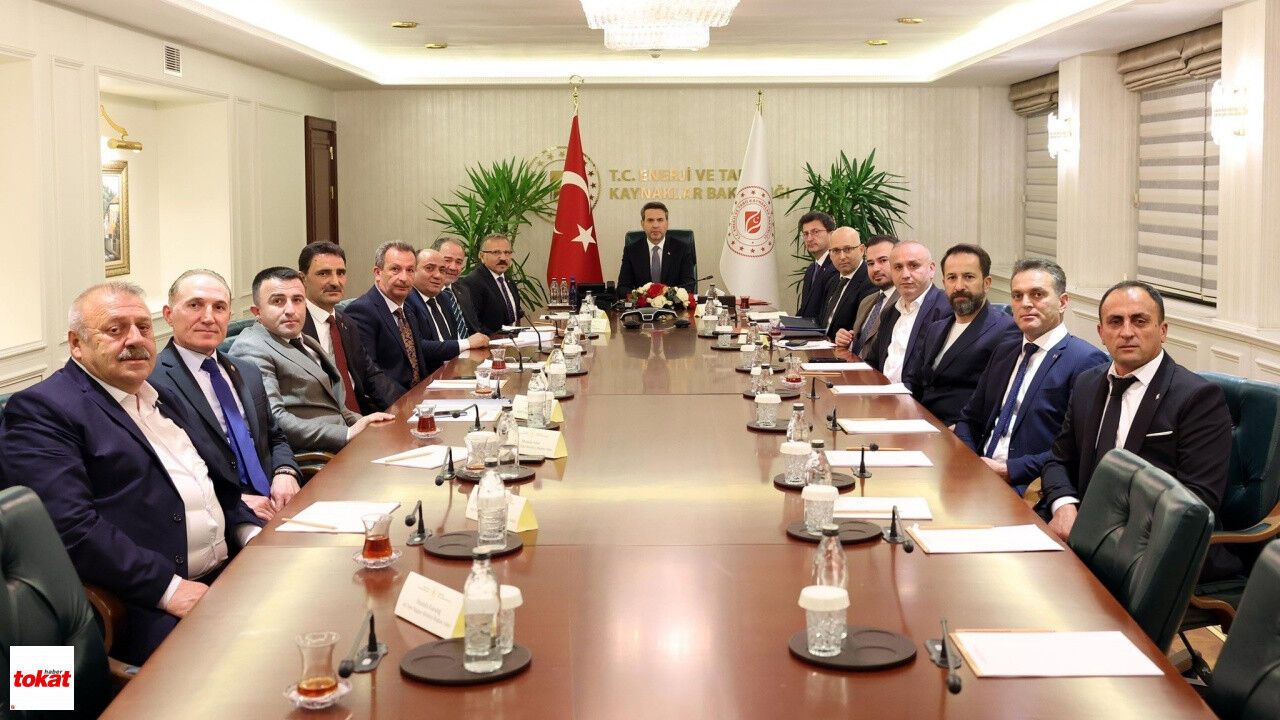 Tokat Heyetinden Bakan Bayraktar’a Kritik Ziyaret: Doğalgaz ve Sel Talepleri Masada