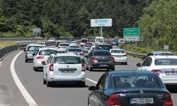 Tatilciler dönüş yolunda... Yollar kilit