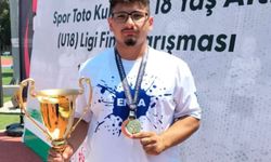 Tokatlı sporcu çekiç atmada Türkiye şampiyonu oldu