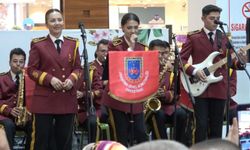 Jandarma Genel Komutanlığı Bandosu Kırıkkale’de vatandaşlar için sahne aldı