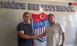 NİĞDE BELEDİYESPOR AHAD HOCAYA EMANET