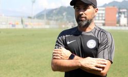 Çaykur Rizespor Teknik Direktörü Palut'dan Trabzonspor maçı öncesi değerlendirme: