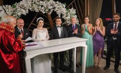 ANKARA - CHP Genel Başkanı Kılıçdaroğlu nikah şahitliği yaptı