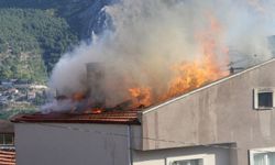 Amasya’da çıkan çatı yangını söndürüldü