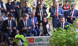 Bakan Tunç, Amasra'da maden ocağındaki patlamada ölen işçiler için okutulan mevlide katıldı