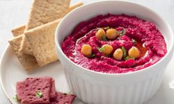 Lezzetiyle damak çatlatan Pancarlı Humus