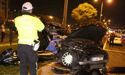 Kayseri’de feci kaza: Tıra arkadan çarpan otomobildeki 1 kişi öldü, 2 kişi yaralandı