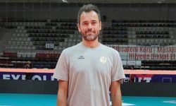 Voleybolda Tokatlı hoca Nuri Şahin'in başarısı