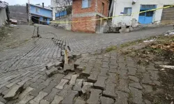 Tokat'ta depremin merkez üssünde korkutan gelişme, evlerini boşaltmaya başladılar