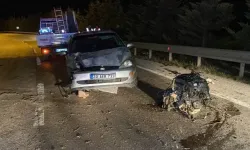 Şoke Eden Kaza: Motoru Yola Fırlayan Otomobilde 1'i Ağır 5 Yaralı