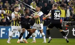 Nefes Kesici Mücadelede Puanlar Paylaşıldı: Fenerbahçe 2 - Alanyaspor 2
