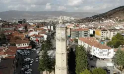 Türkiye'de Yabancı Uyruklu Nüfusun En Yoğun Olduğu İller Açıklandı: İstanbul Zirvede, Tokat'ta Durum Ne?