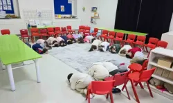 Tokat’ta minik öğrencilere deprem eğitimi