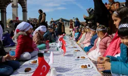 Tokat'ta Minik Yüreklerin Tekne Orucu İftarı