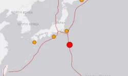 Japonya'da 6.4 Büyüklüğünde Deprem