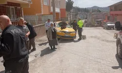 Tokat'ta yokuş aşağı yolda kaza ucuz atlatıldı