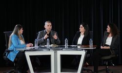 Altınbaş Üniversitesi öğretim üyeleri sosyal sorumlulukla ilgili söyleşi gerçekleştirdi