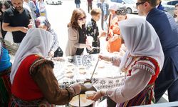 Kastamonu'da Türk Mutfağı Haftası etkinliğinde coğrafi işaretli kara çorba ikram edildi