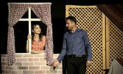 Samsun'da öğretmenler tiyatro oyunu sahneledi