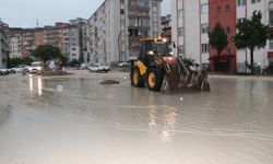 Yozgat’ta şiddetli rüzgar ve sağanak hayatı olumsuz etkiledi