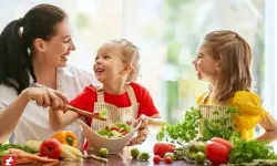 Çocuklar İçin Sağlıklı Beslenme: 8 Adımda Sağlıklı Alışkanlıklar Kazandırın