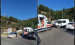 Tokat'ta Tedaş Kavşağında kaza:3 yaralı