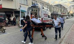 Antalya'da aşırı sıcaklıklar bayılttı: Kaldırımda yürürken yere yığıldı