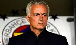 Fenerbahçe'de Jose Mourinho Ayrılığı mı? Premier Lig’e Geri Dönüş İddiaları Güçleniyor!