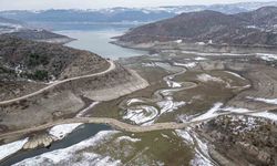 Bir Almus klasiği, sular çekildi yol kısaldı