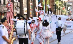 Denizli 37. Uluslararası Tiyatro Festivali ile Sanata Doyuyor