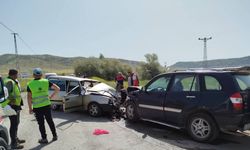 Yerköy’de Korkunç Kaza: Tofaş ile Cip Kafa Kafaya Çarpıştı! 6 Yaralı