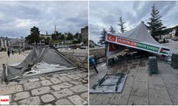 Tokat’ta Fırtına ve Yağmur: Taşköprü’de Çadır Uçtu, Çatı Malzemeleri Nehre Düştü