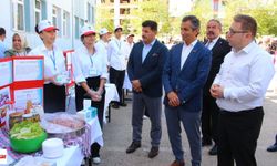 Coşkun Önder Anadolu Lisesi'nde Bilim Rüzgarı: 4006 Tübitak Bilim Fuarı Açıldı