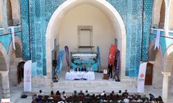 Cumhurbaşkanı Erdoğan Dün Törenle Açmıştı, Gökmedrese'de İlk Panel