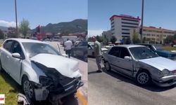 Tokat Medikal Park Kavşağı’nda Kaza; Işık İhlali İki Aracı Hurdaya Çevirdi!