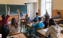 Okullara Yeni Ders Geliyor  Bütün Liseleri Kapsıyor MEB Müfredata Ekledi
