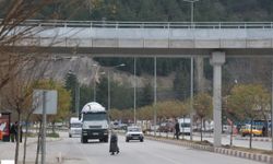Tokat’ta ‘Karadeniz Usulü’ Üst Geçidi Gören Kaçıyordu: Başkan Yazıcıoğlu Talimat Verdi!
