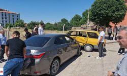Zile Caddesi’nde "U" dönüşü faciaya dönüştü: 3 kişi yaralandı