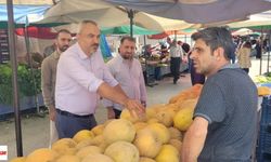 Anahtar Parti'den Çarşamba Pazarı Çıkarması: "Geçim Derdi Herkesin Ortak Gündemi"