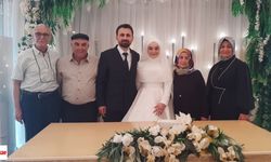 Demirel ve Kapucu Ailelerinin Mutlu Günü: Murat ile Beyzanur Hayatlarını Birleştirdi