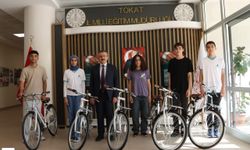 Tokat'ta LGS Şampiyonlarına Ödül