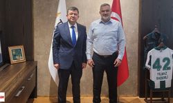 Niksar'ın Zenginlikleri Türkiye Pazarına Açılıyor: Ayvaz Su ve Niksar Ürünleri Tarım Kredi Marketleri'nde!