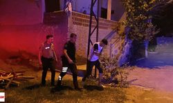 Sokak Ortasında Kanlı Kavga: Tartışan İki Arkadaş Birbirini Bıçakladı