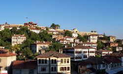 Karabük'ün Güzelliği İle Ünlü İlçesinde Coğrafi Tescilli Hasat Başladı Kilosu 70 TL'den Alıcıya Çıktı