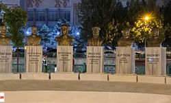 Türk Büyüklerinin Heykelleri Tokat Yeşilırmak Yanında Yükseldi