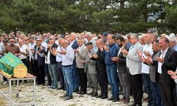 Tokat'ta Karabat Ailesinin Acı Günü: Dayısını Toprağa Verdi!