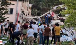 Balıkesir'de 1 Gecede 100 Deprem Oldu  Geceyi Sokakta Geçirdiler Sallantılar Sürüyor
